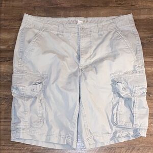 Sonoma cargo shorts men’s 36 cream colored